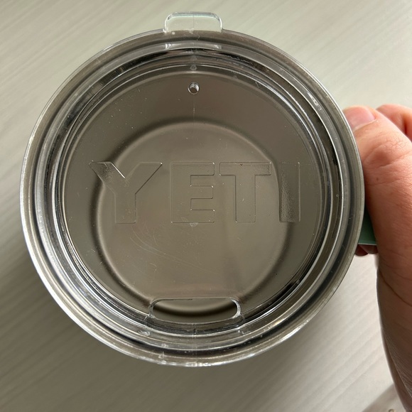 SOLD Yeti Mug - Picture 2 of 2